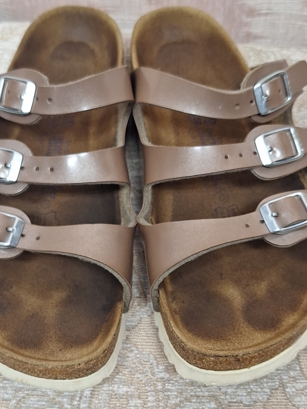 Womens Birkenstock Size 8.5 Strappy Adjustable Taupe Sandal Shoes